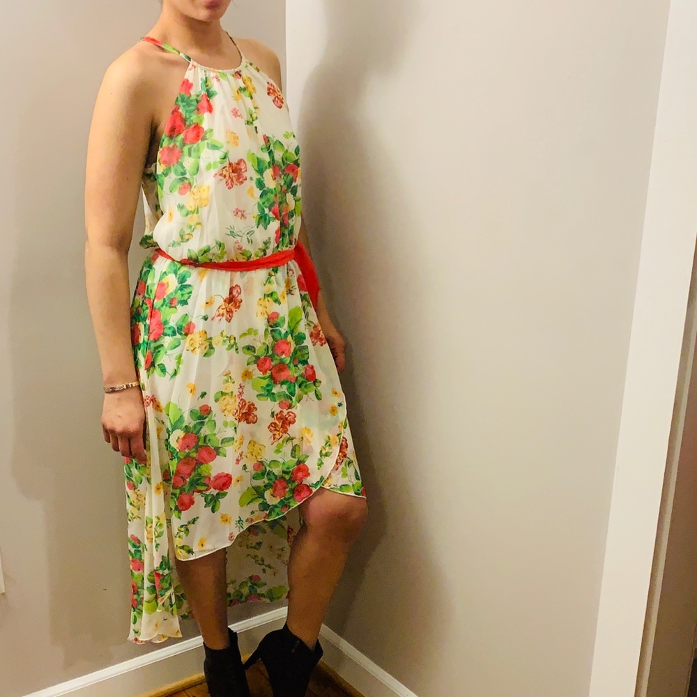 White floral long dress/Medium.